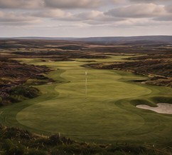 Hole 14 — Valley View